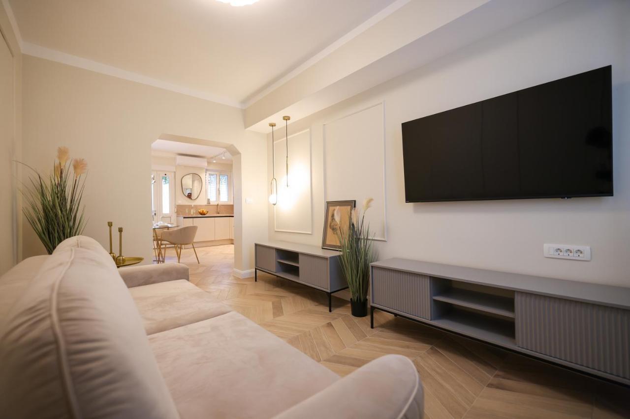 Apartment Golden Sea Organ
